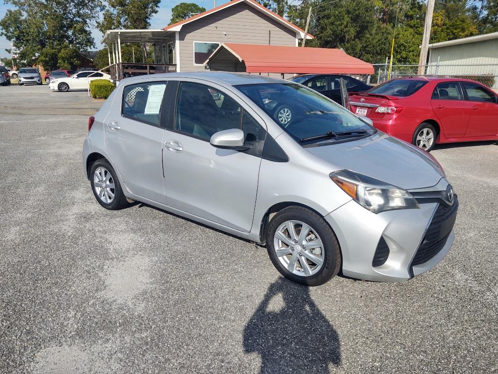 2015 Toyota Yaris LE