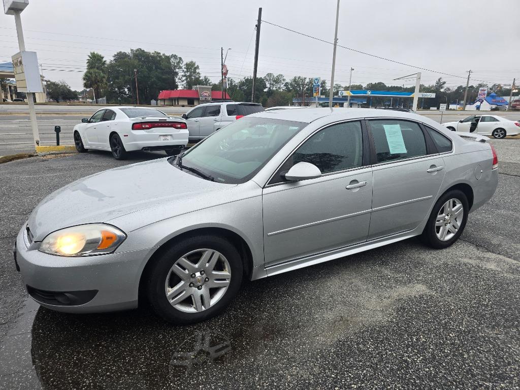 2011 Chevrolet Impala LT's photo